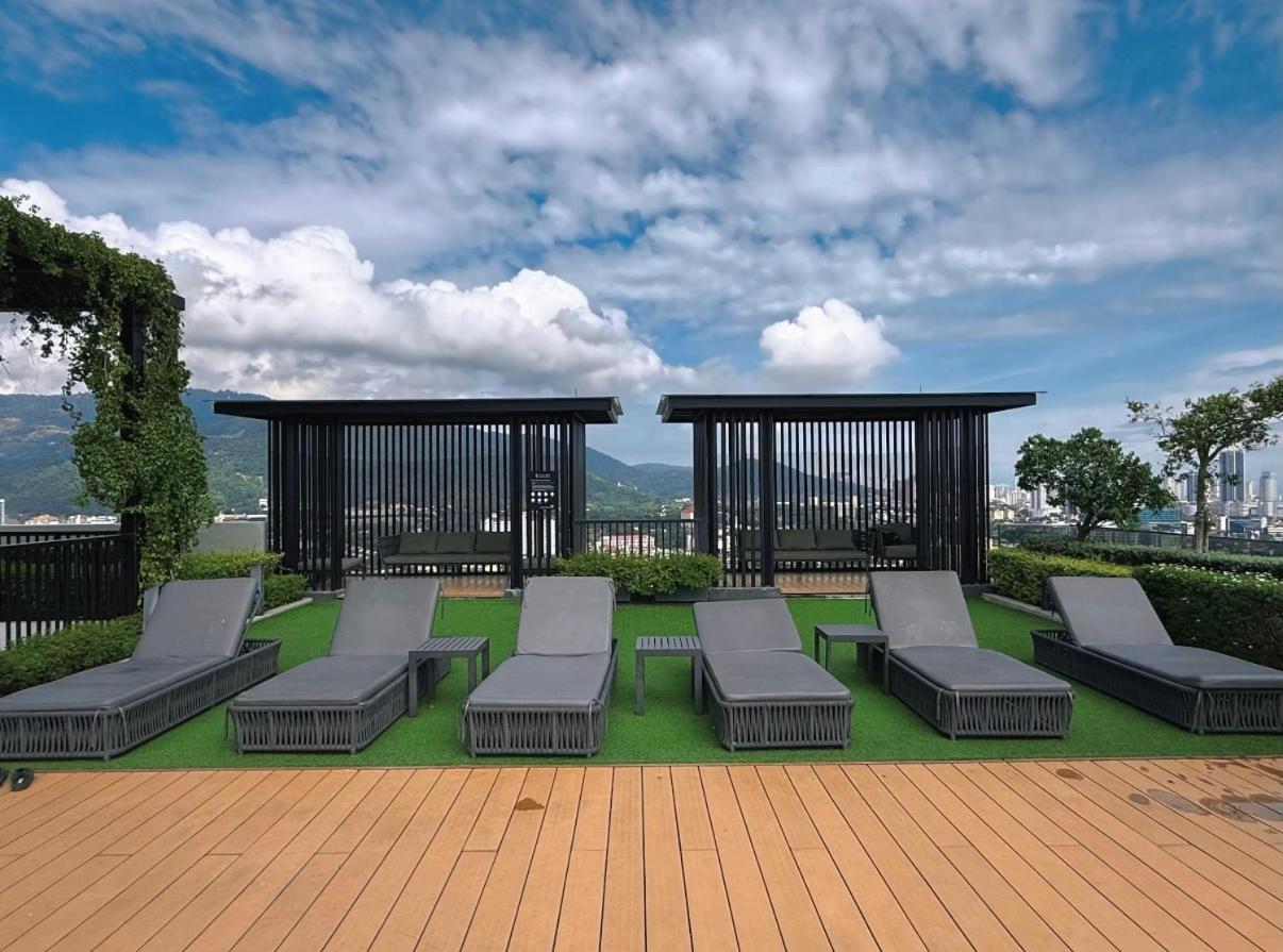 Beacon 2Br Infinity Pool - By Bnb4U George Town Exterior foto
